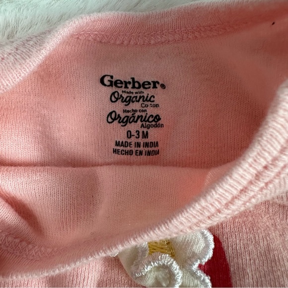 Gerber Pink Baby Girl Onesie & Bodysuit - Picture 5 of 11